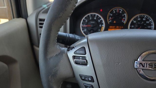 2015 Nissan Titan SV