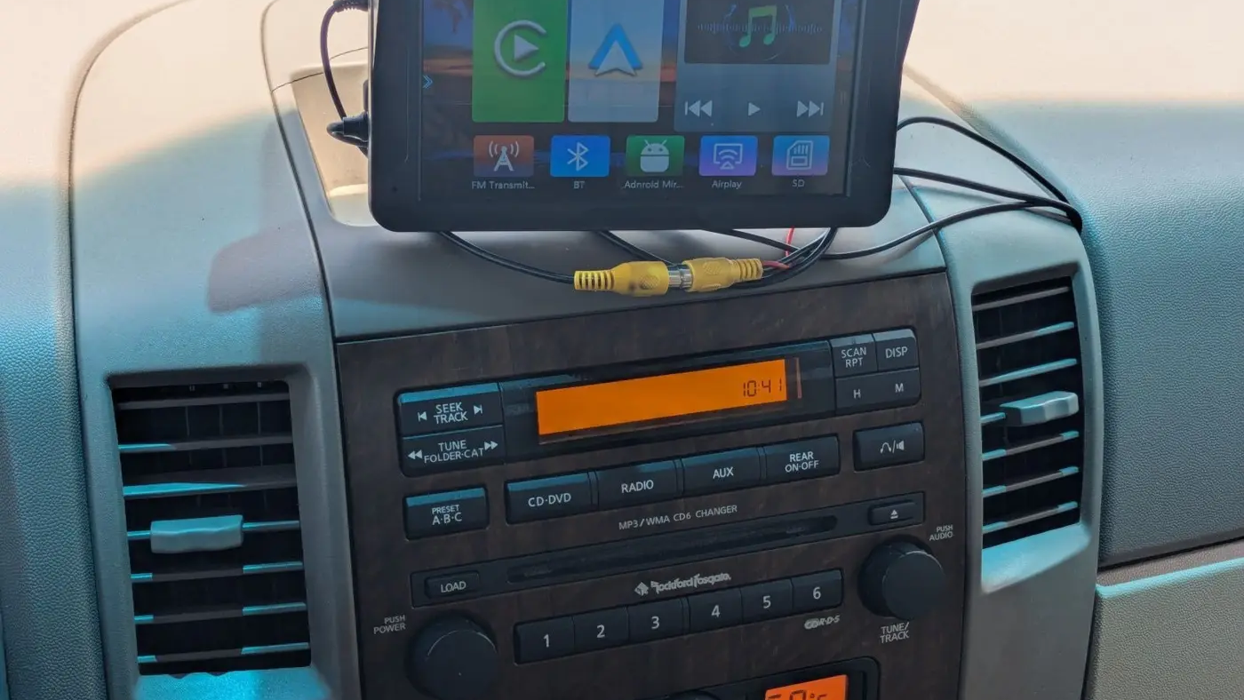 2011 Nissan Titan SV