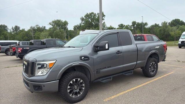 Preowned 2017 Nissan Titan XD SV for Sale