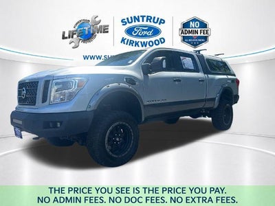 Photo of a 2019 Nissan Titan XD 4X4 S 4DR Crew Cab (diesel) for sale