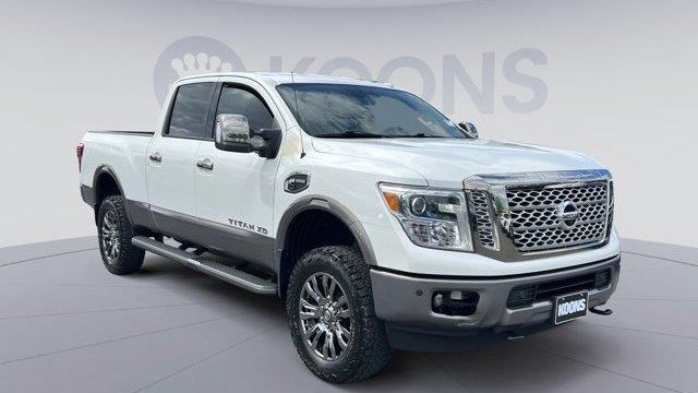 2019 Nissan Titan XD S