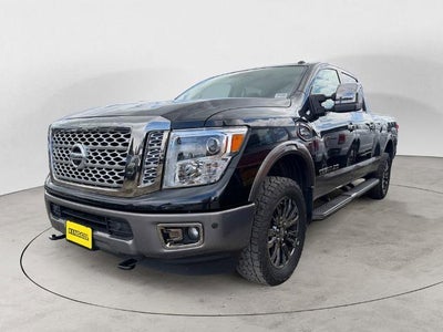 Photo of a 2019 Nissan Titan XD 4X4 S 4DR Crew Cab (diesel) for sale
