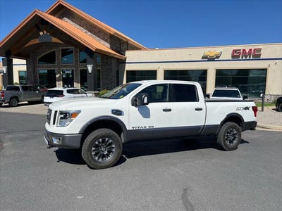 2019 Nissan Titan XD 4X4 S 4DR Crew Cab (diesel)