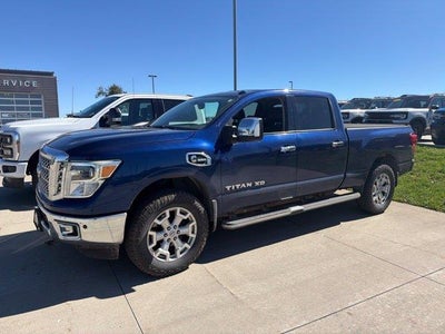 2017 Nissan Titan XD 4X4 S 4DR Crew Cab (diesel)