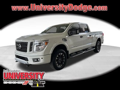 Photo of a 2019 Nissan Titan XD 4X4 S 4DR Crew Cab (diesel) for sale