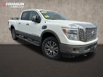 2018 Nissan Titan XD 4X4 S 4DR Crew Cab (diesel)
