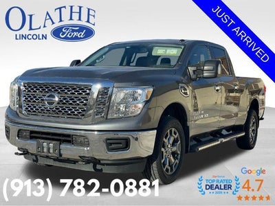 Photo of a 2019 Nissan Titan XD 4X4 S 4DR Crew Cab (diesel) for sale