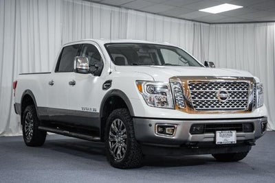 Photo of a 2019 Nissan Titan XD 4X4 S 4DR Crew Cab (diesel) for sale
