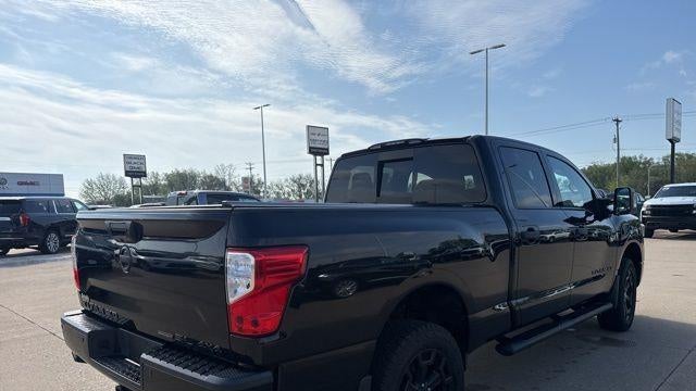 2019 Nissan Titan XD SL