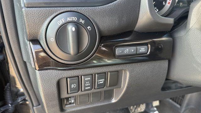 2019 Nissan Titan XD SL