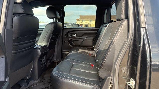 2019 Nissan Titan XD SL
