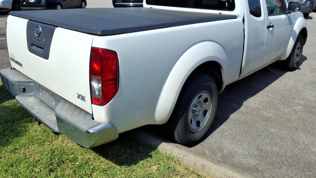 2009 Nissan Frontier XE