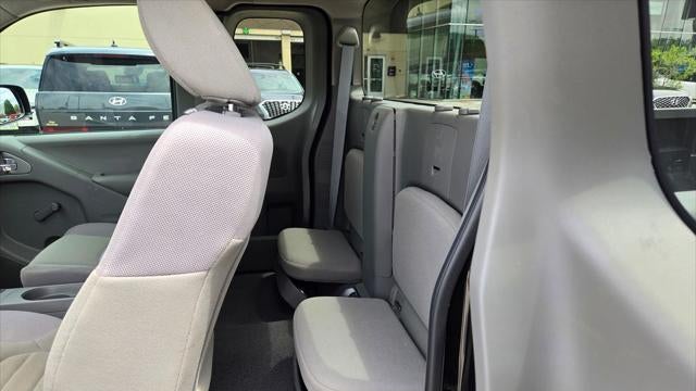 2019 Nissan Frontier S