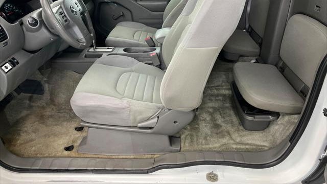 2016 Nissan Frontier S