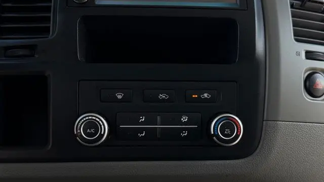2020 Nissan NV 1500 S
