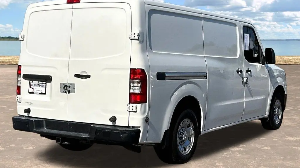 2021 Nissan NV 2500 HD S