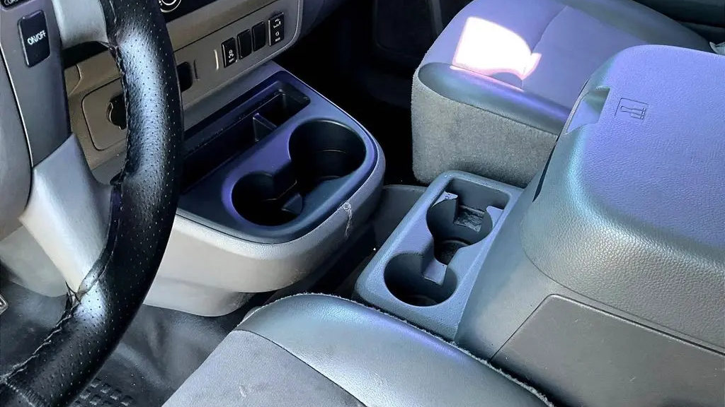 2021 Nissan NV 2500 HD S