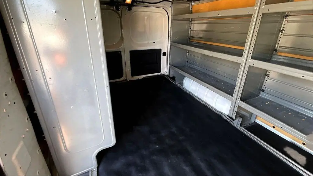 2021 Nissan NV 2500 HD S