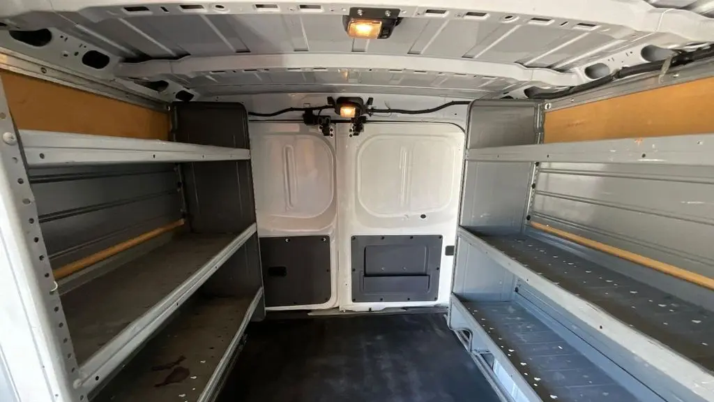 2021 Nissan NV 2500 HD S