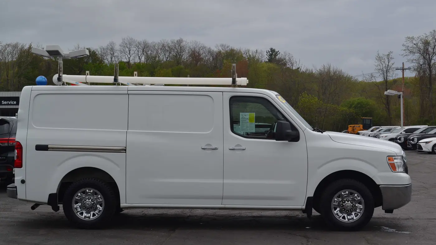 2018 Nissan NV 2500 HD SV