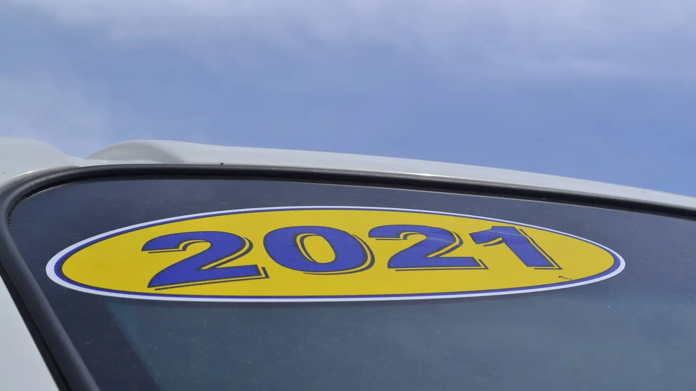 2021 Nissan NV 2500 HD S