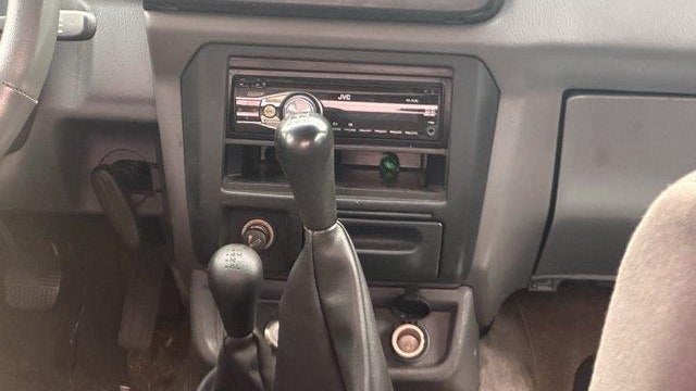 2000 Nissan Frontier XE