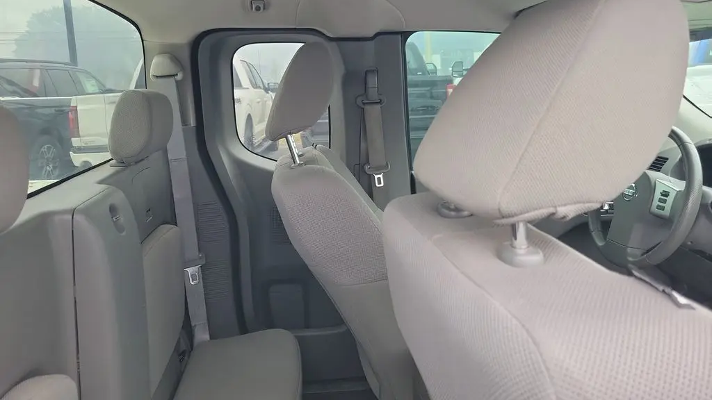 2021 Nissan Frontier S