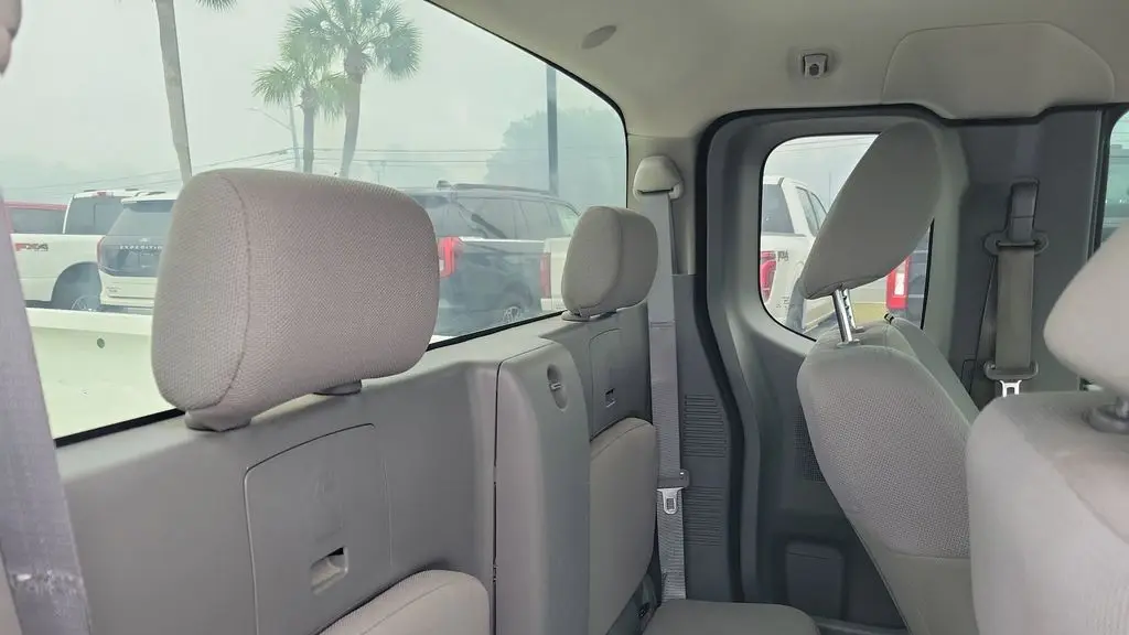 2021 Nissan Frontier S