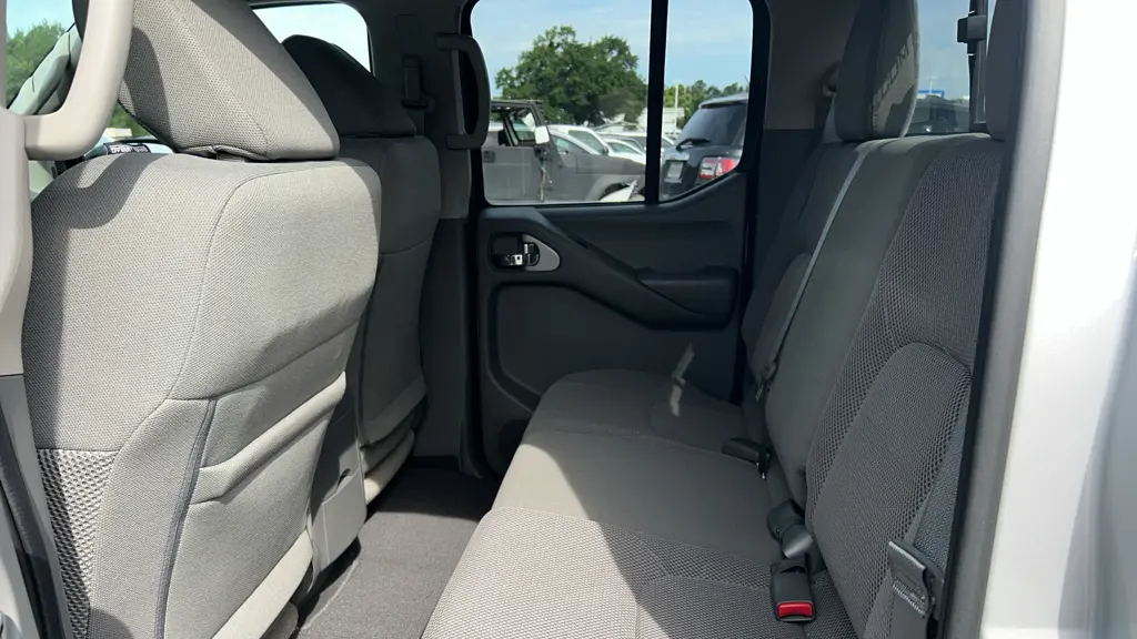 2021 Nissan Frontier S