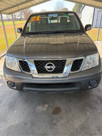 Photo of a 2021 Nissan Frontier 4X2 S 4DR Crew Cab 5 FT. SB for sale