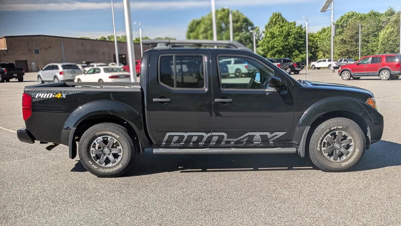 2020 Nissan Frontier S