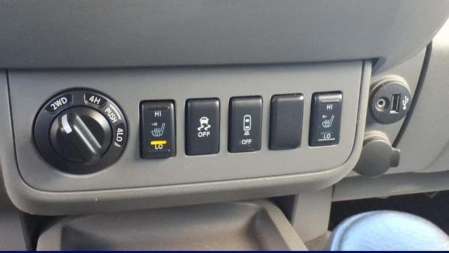 2020 Nissan Frontier S
