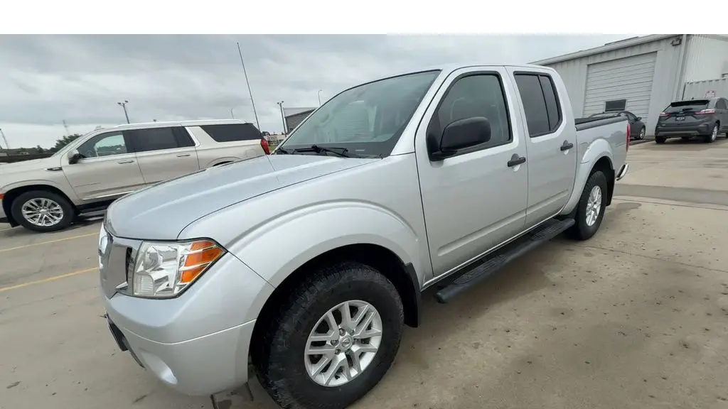 2021 Nissan Frontier S
