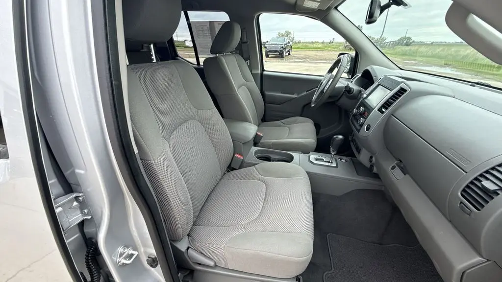 2021 Nissan Frontier S