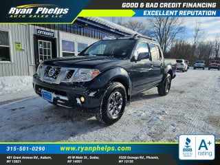 2020 Nissan Frontier with Arctic Blue Metallic Exterior
