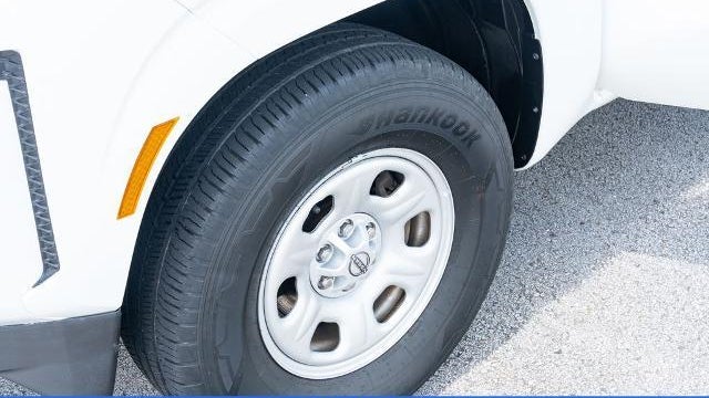 2023 Nissan Frontier S