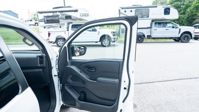 2023 Nissan Frontier S