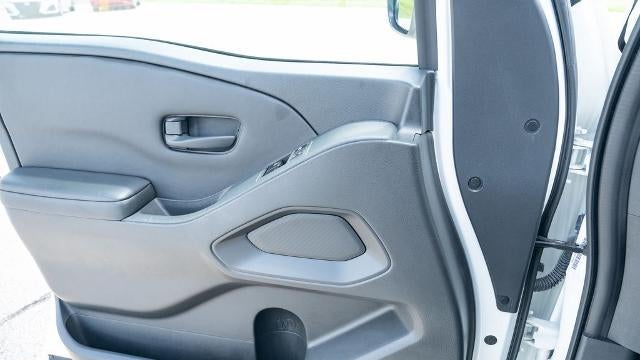 2023 Nissan Frontier S