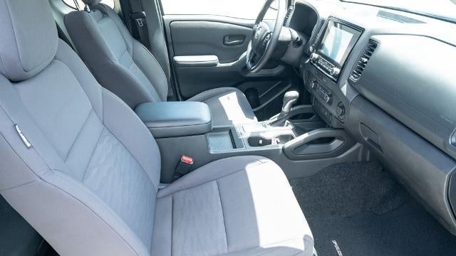 2023 Nissan Frontier S