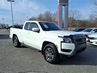 2025 Nissan Frontier 4X2 SV 4DR King Cab 6.1 FT. SB