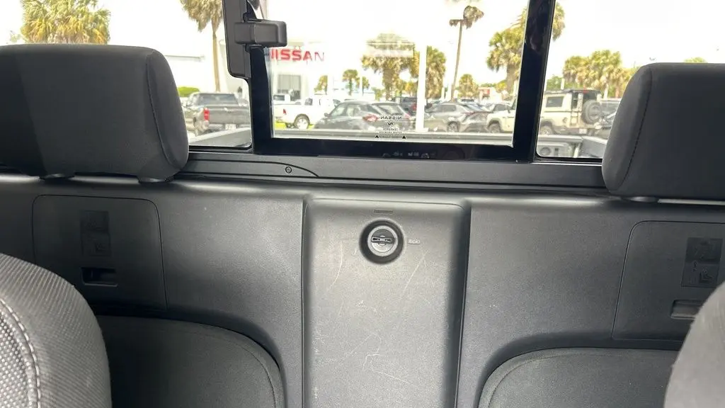 2024 Nissan Frontier S