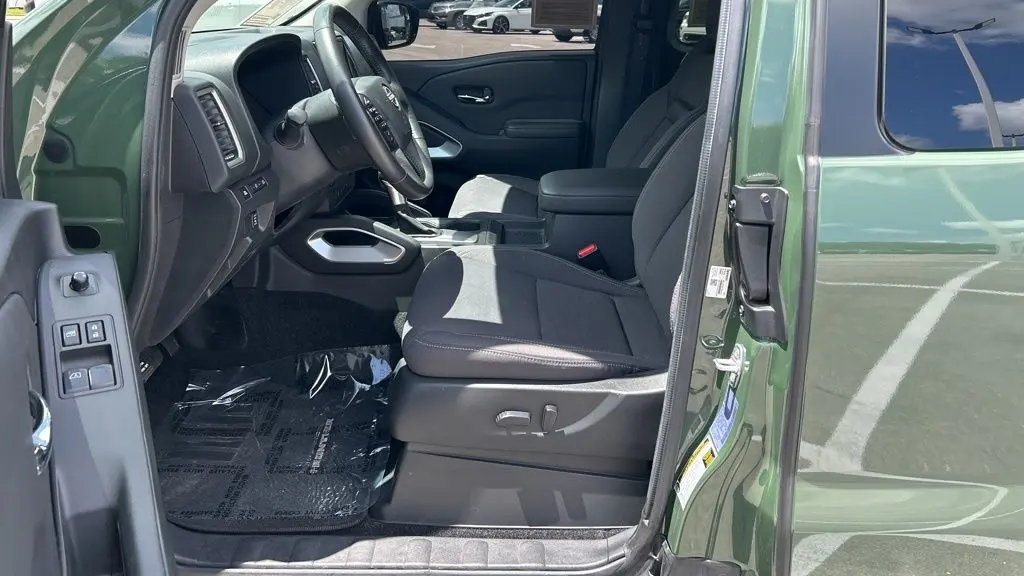 2024 Nissan Frontier S