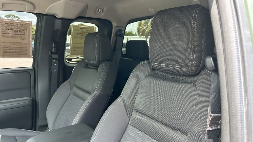 2024 Nissan Frontier S