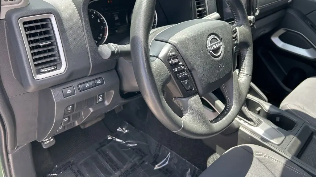 2024 Nissan Frontier S