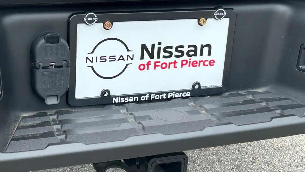 2024 Nissan Frontier S