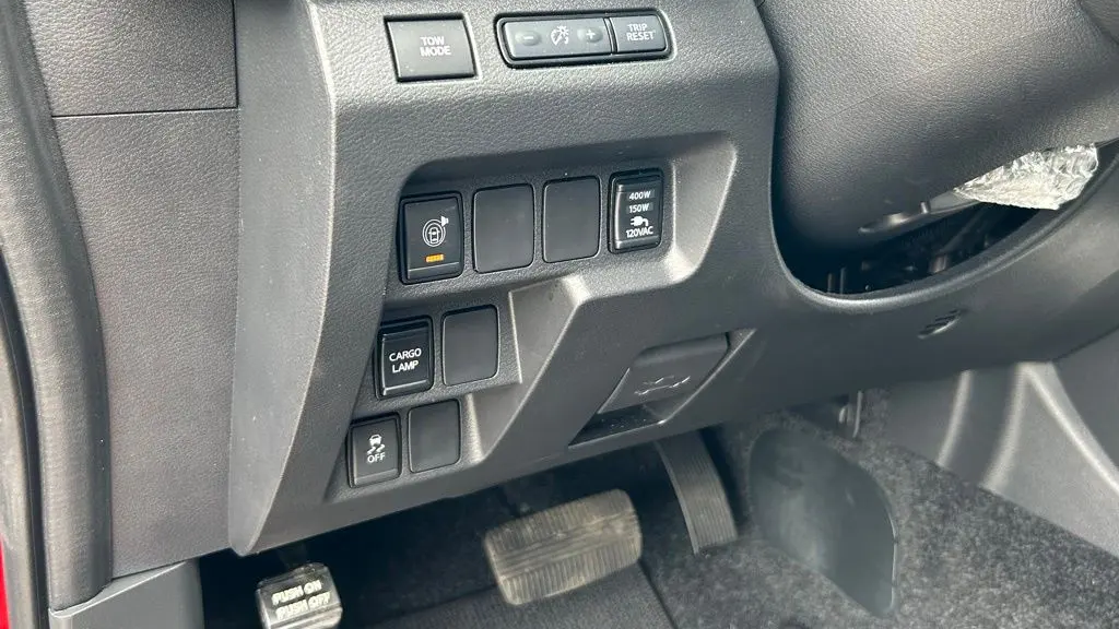2024 Nissan Frontier S