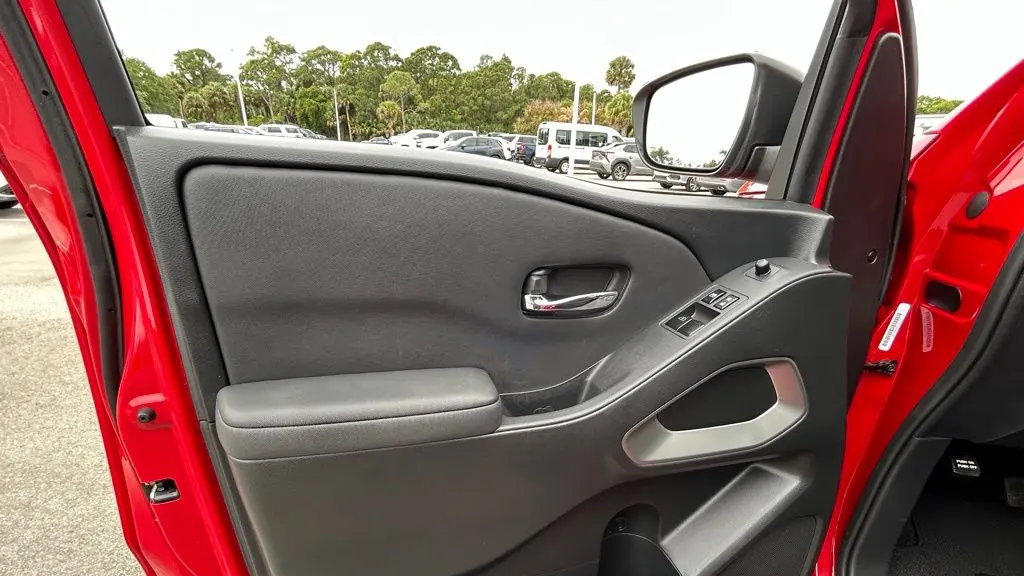 2024 Nissan Frontier S