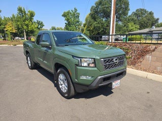 2022 Nissan Frontier with Tactical Green Metallic Exterior