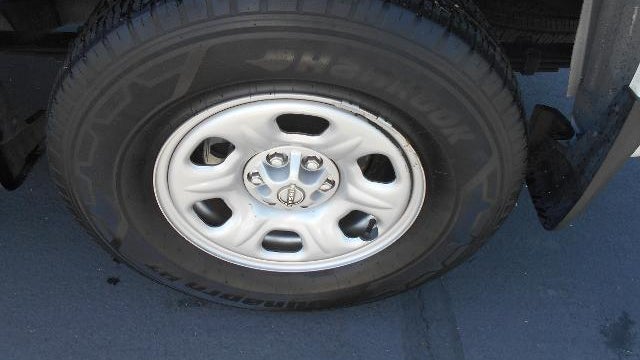 2024 Nissan Frontier S