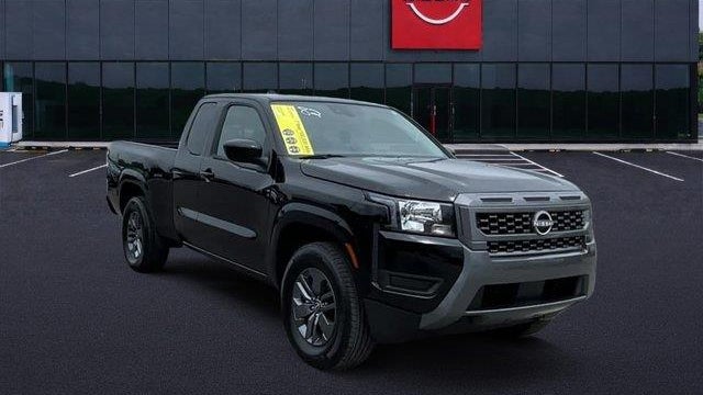 2025 Nissan Frontier S